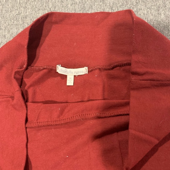 Red pencil skirt from forever 21 - Picture 2 of 3